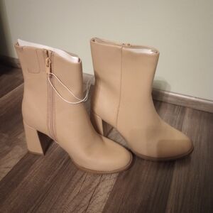 A New Day Women's Brown Boots